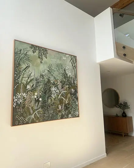 SILKE L. · CINNAMON MYRTLE, IN THE ENTRY HALL